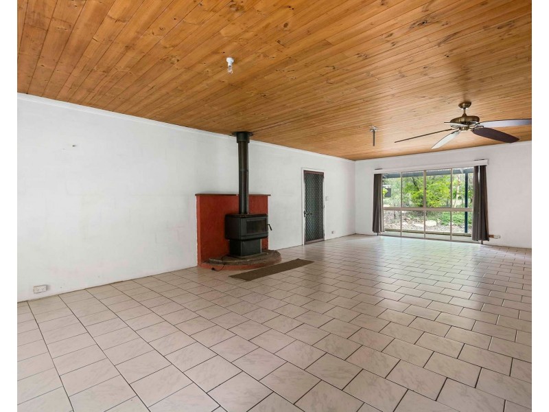 38 Laurel Street, Esk QLD 4312