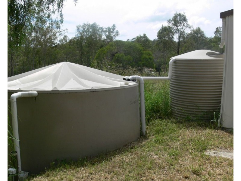 102 Pine Crescent, Esk QLD 4312