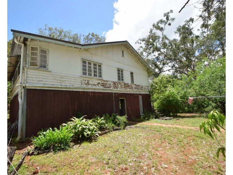 127 Highland Street, Esk QLD 4312