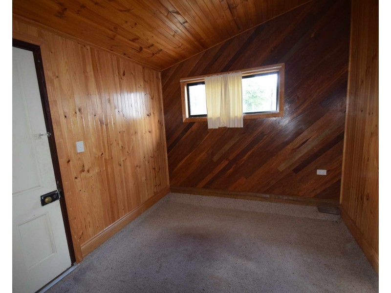 188 HIGHLAND Street, Esk QLD 4312