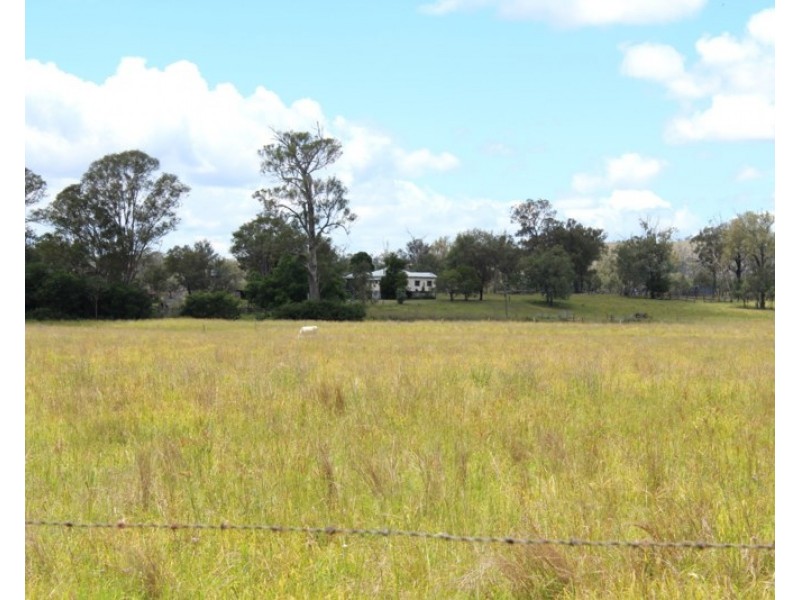 145 Masters Lane, Toogoolawah QLD 4313