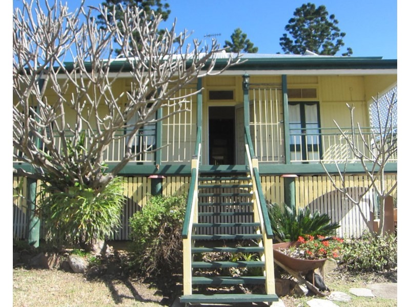 11 Drem Street, Toogoolawah QLD 4313