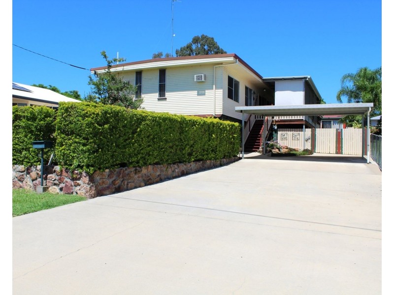 11 Alexandra Street, Toogoolawah QLD 4313