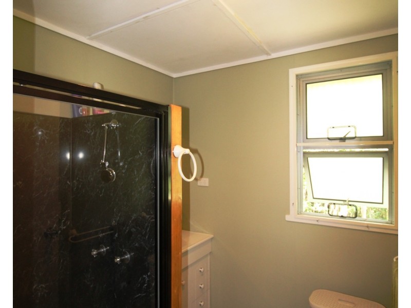 1 George Street, Toogoolawah QLD 4313