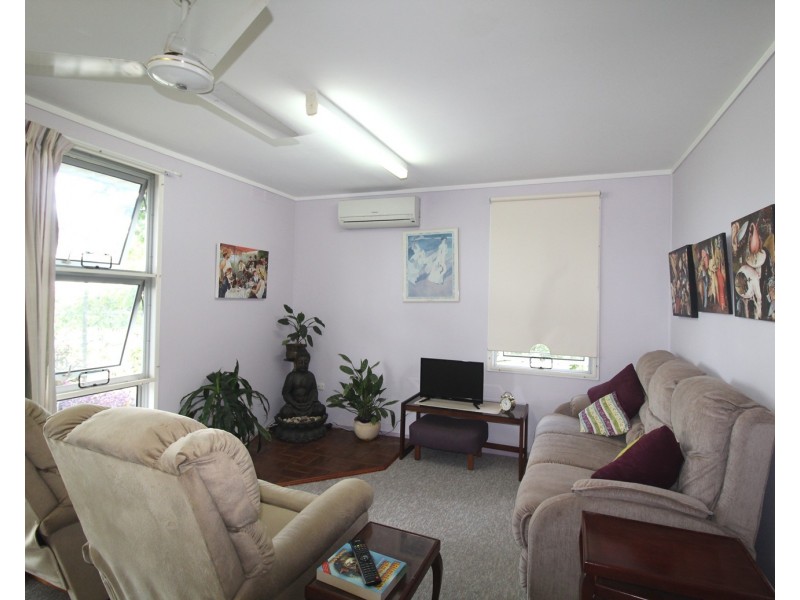 1 George Street, Toogoolawah QLD 4313