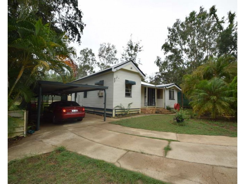 76 Dunlop Road, Esk QLD 4312
