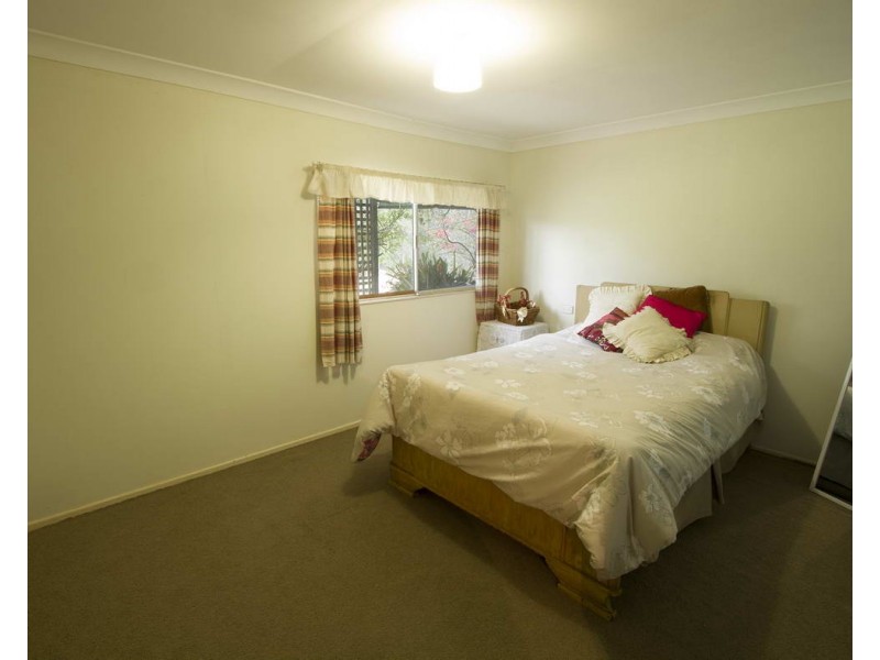 115 Cedar Avenue, Esk QLD 4312