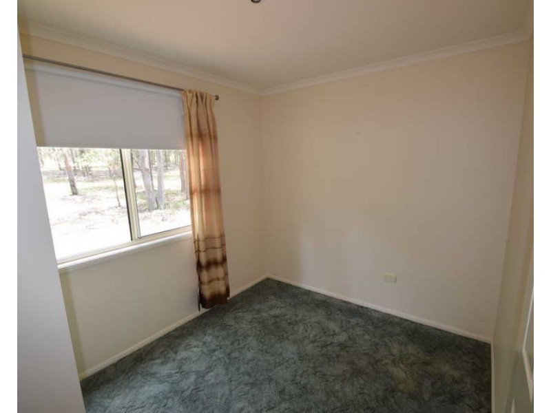 115 Cedar Avenue, Esk QLD 4312