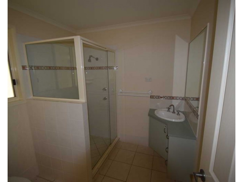 115 Cedar Avenue, Esk QLD 4312
