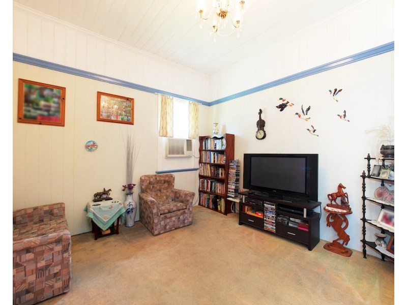 24 HASLINGDEN Road, Lockyer Waters QLD 4311