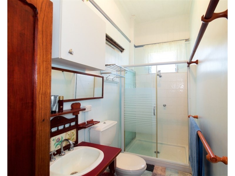 24 HASLINGDEN Road, Lockyer Waters QLD 4311
