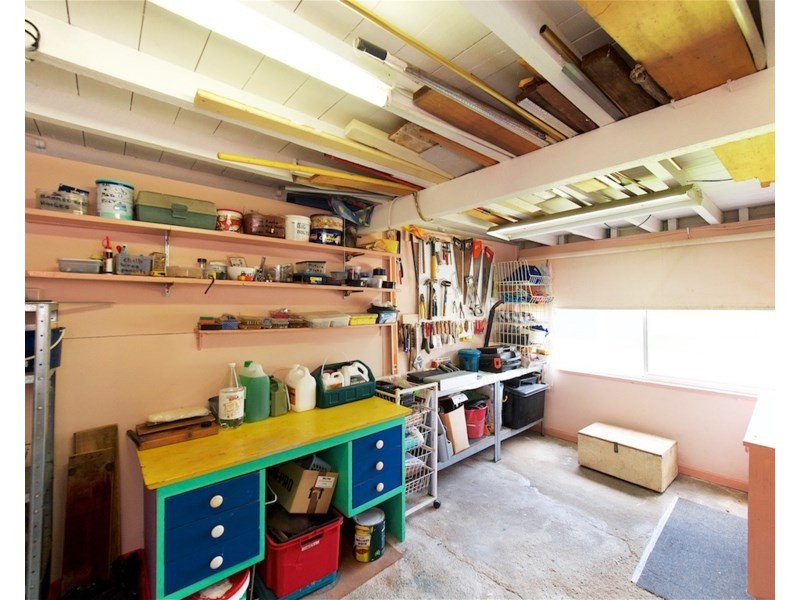 24 HASLINGDEN Road, Lockyer Waters QLD 4311