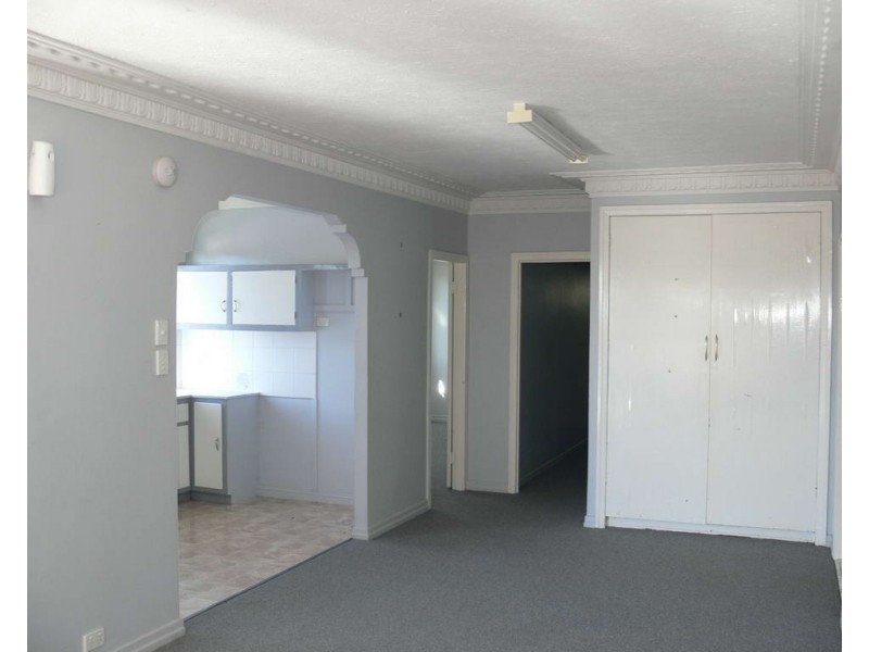 42 Barbour Street, Esk QLD 4312