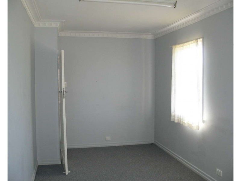 42 Barbour Street, Esk QLD 4312