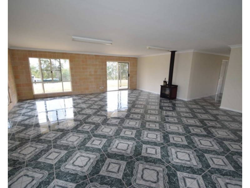 421 Brennan Road, Redbank Creek QLD 4312