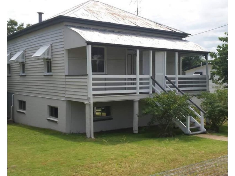 45 Fulham Street, Toogoolawah QLD 4313