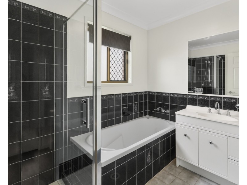 27 Skopps Lane, Biarra QLD 4313