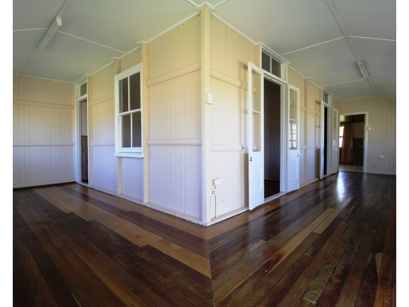 59 Zernike Lane, Toogoolawah QLD 4313