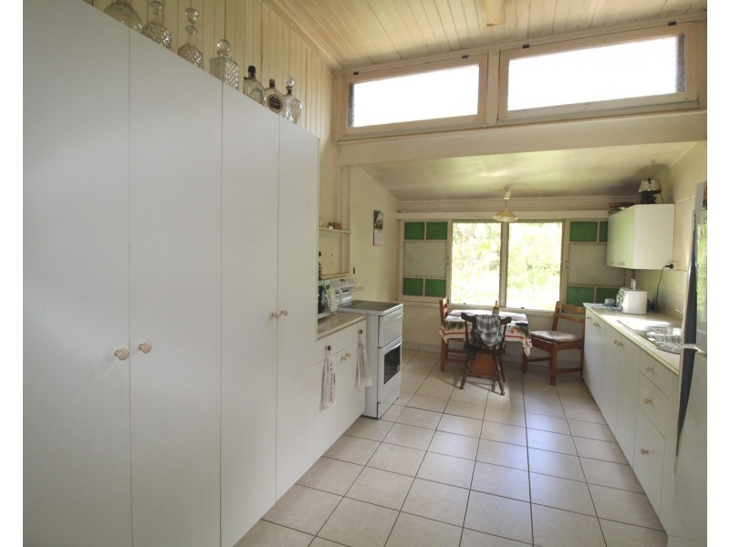 11-13 William Street, Linville QLD 4306