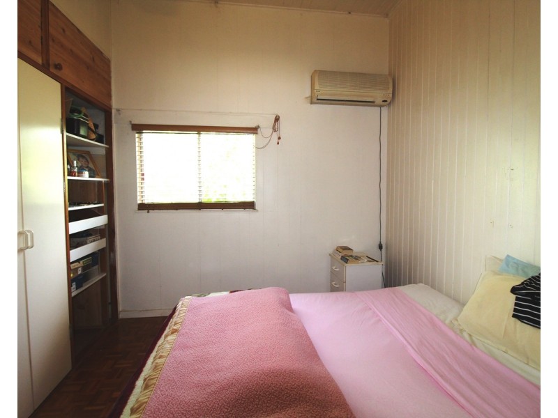 11-13 William Street, Linville QLD 4306