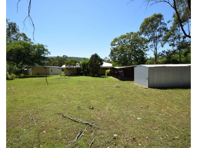 13 Wattle Street, Esk QLD 4312