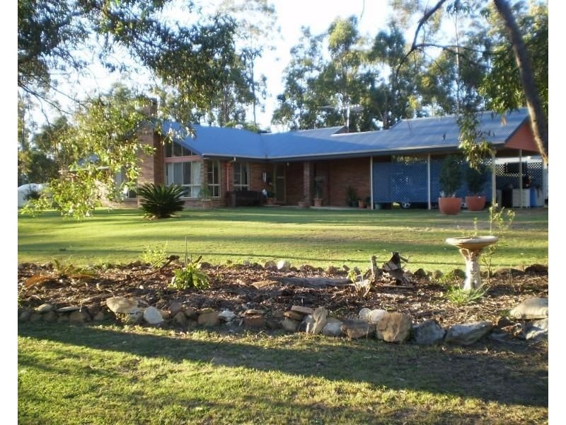 190 Edinburgh Drive, Mount Hallen QLD 4312