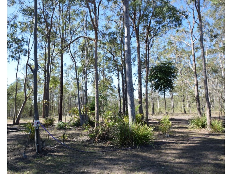 190 Edinburgh Drive, Mount Hallen QLD 4312