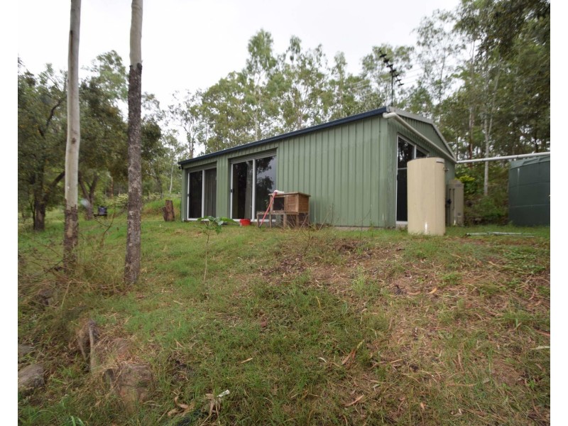 183 Pine Crescent, Esk QLD 4312