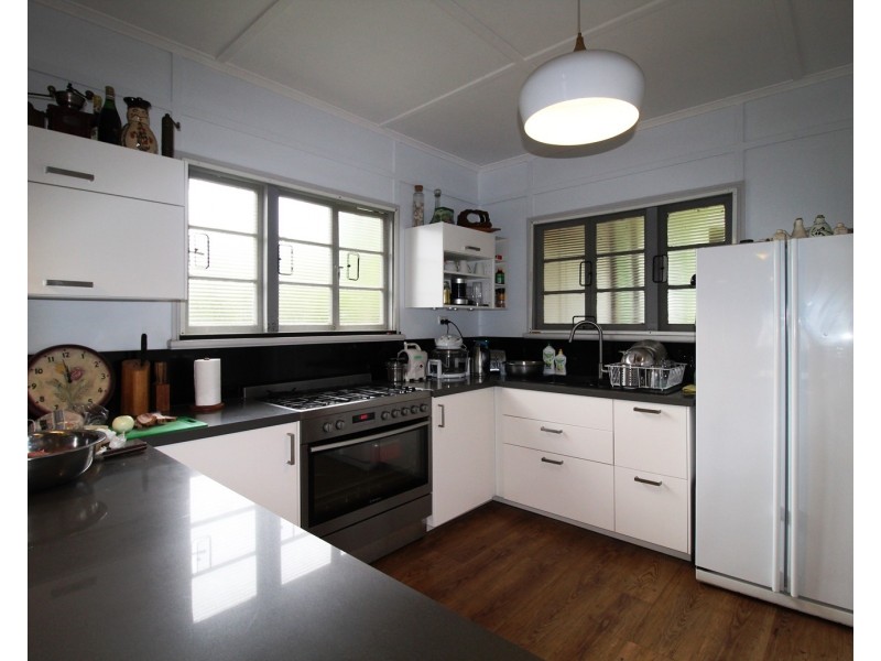 80 Eskdale Road, Toogoolawah QLD 4313