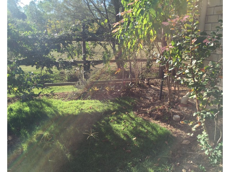 Unit 4/17 Francis Terrace, Esk QLD 4312