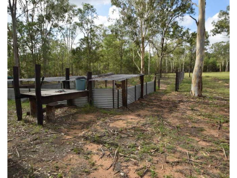 123 Cedar Avenue, Esk QLD 4312