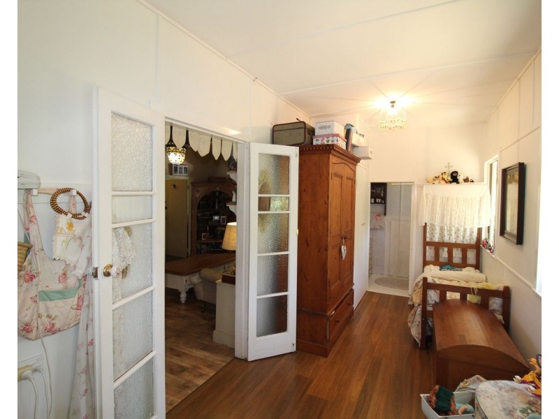 2-4 Stanley Street, Moore QLD 4306