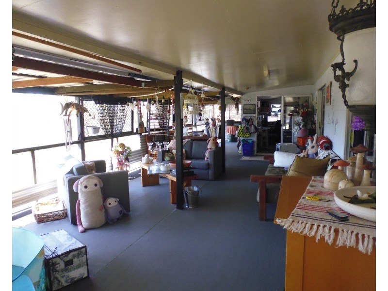 103 Highland Street, Esk QLD 4312