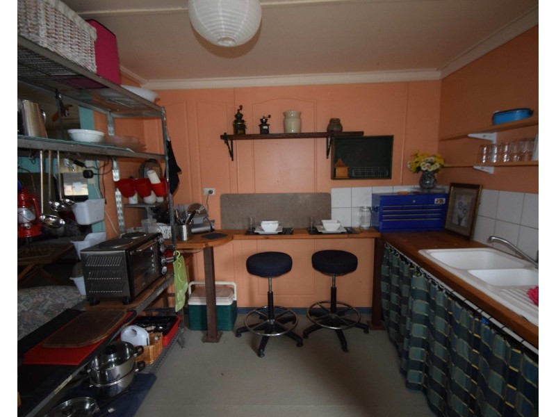 103 Highland Street, Esk QLD 4312