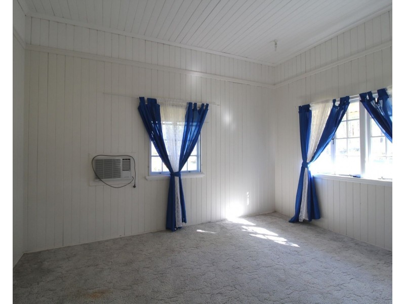 92 Eskdale Road, Toogoolawah QLD 4313