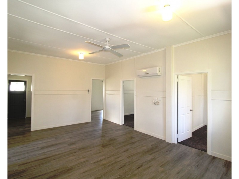 10 Factory Road, Toogoolawah QLD 4313