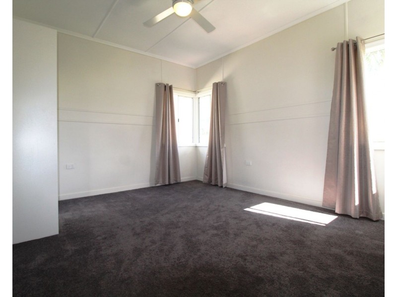 10 Factory Road, Toogoolawah QLD 4313