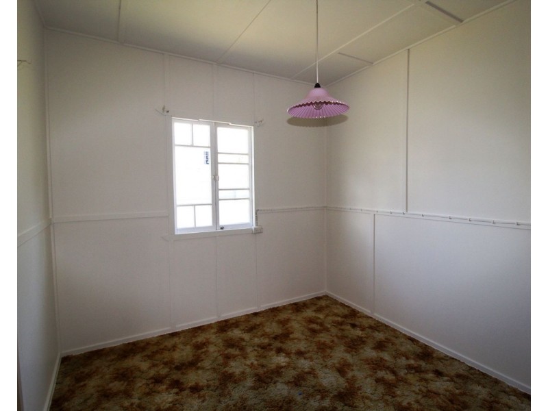51 Charles Street, Toogoolawah QLD 4313