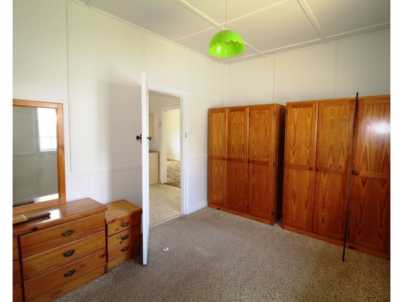 51 Charles Street, Toogoolawah QLD 4313