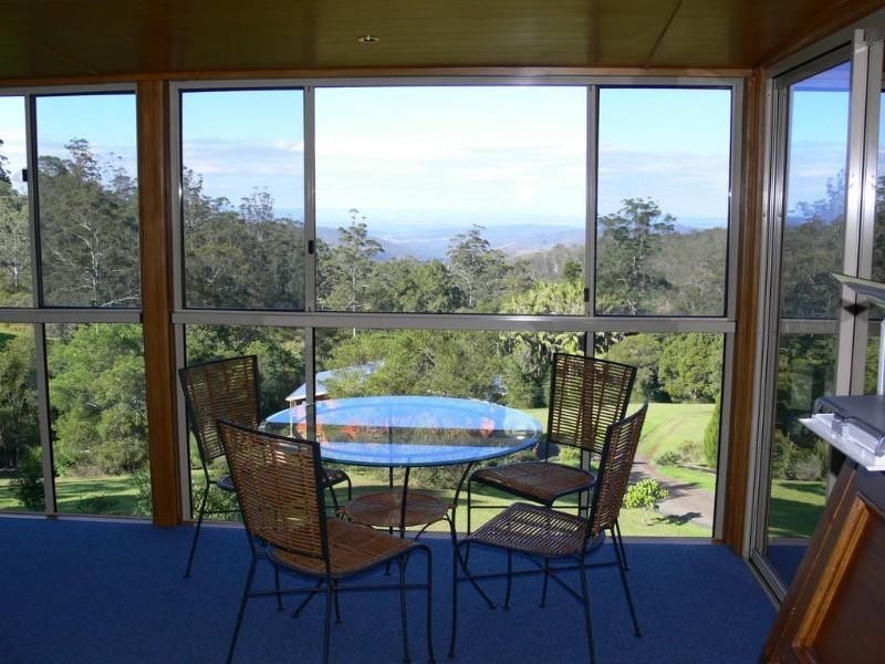 Ravensbourne QLD 4352