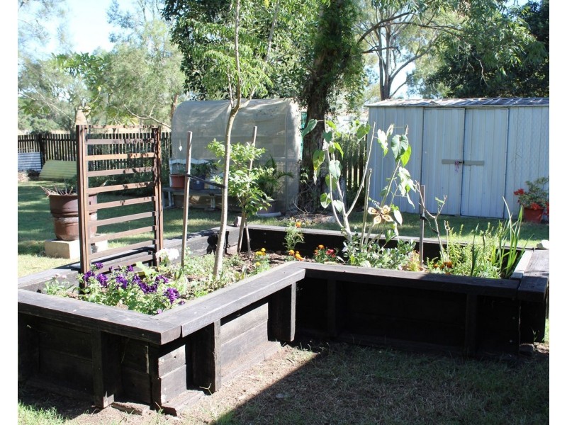 17 Ivory Creek Road, Toogoolawah QLD 4313