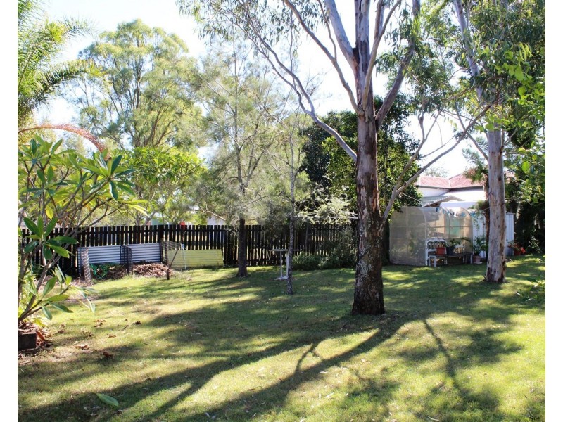 17 Ivory Creek Road, Toogoolawah QLD 4313