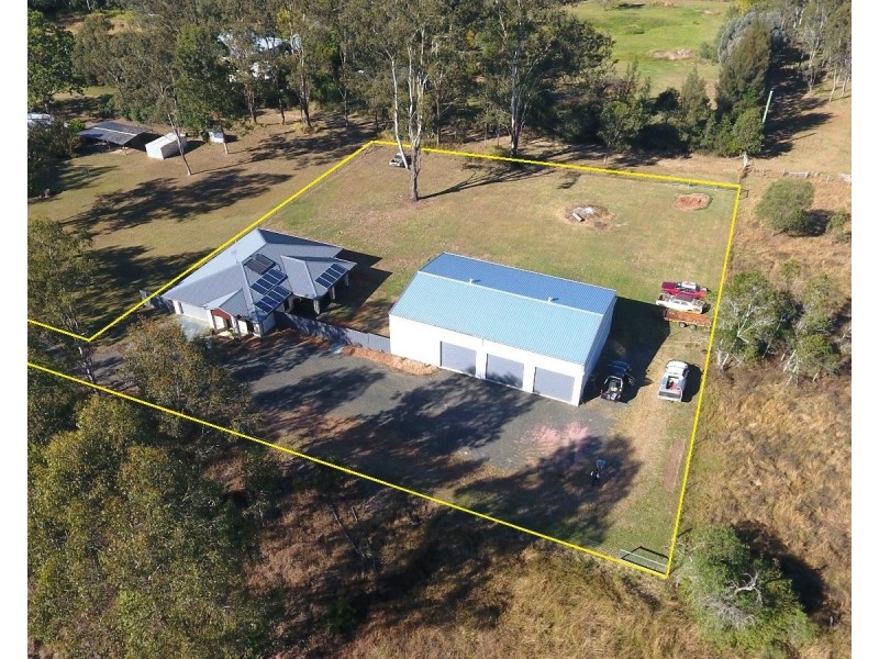 11 Wattle Street, Esk QLD 4312