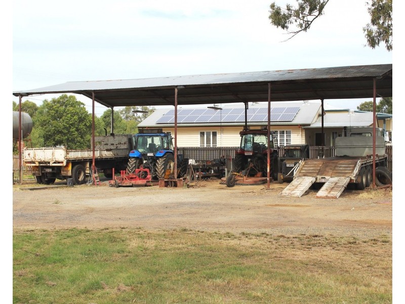 73 Ivory Creek Road, Toogoolawah QLD 4313