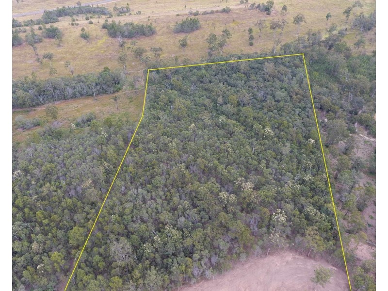 40 Nottingham Drive, Mount Hallen QLD 4312