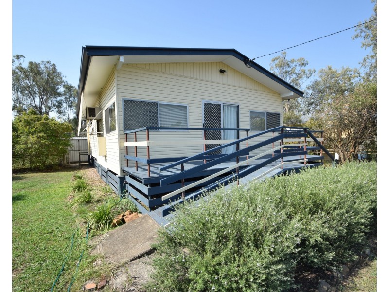 19 Mary Street, Toogoolawah QLD 4313