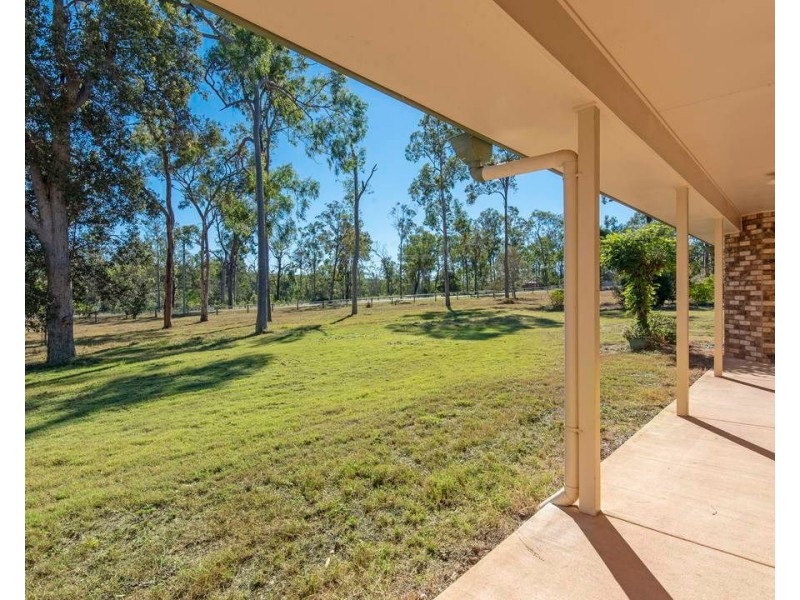 16 Gloucester Court, Mount Hallen QLD 4312