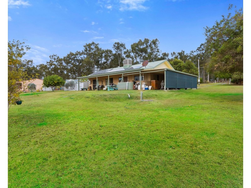 27 Brough Court, Esk QLD 4312