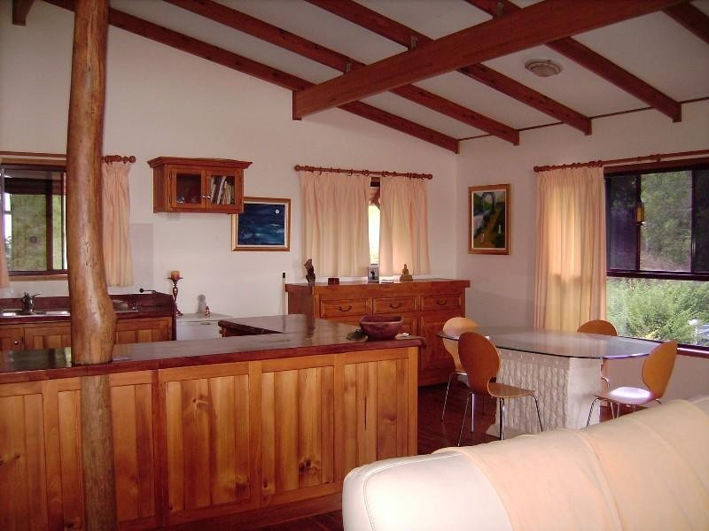 Ravensbourne QLD 4352