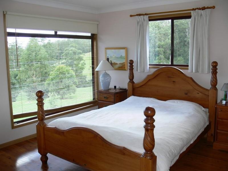 Ravensbourne QLD 4352